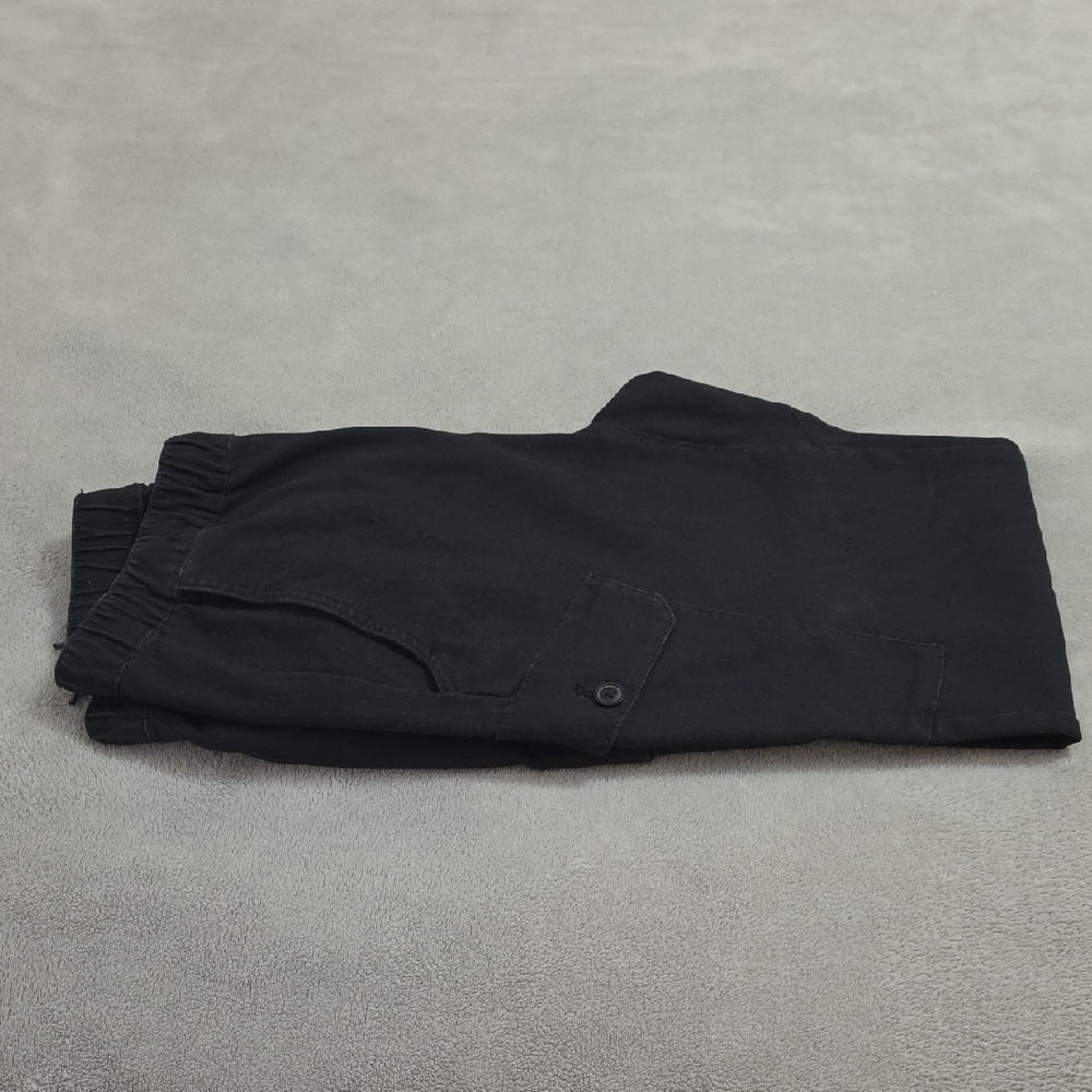 Airwalk Black Elastic Waist Cargo Pants